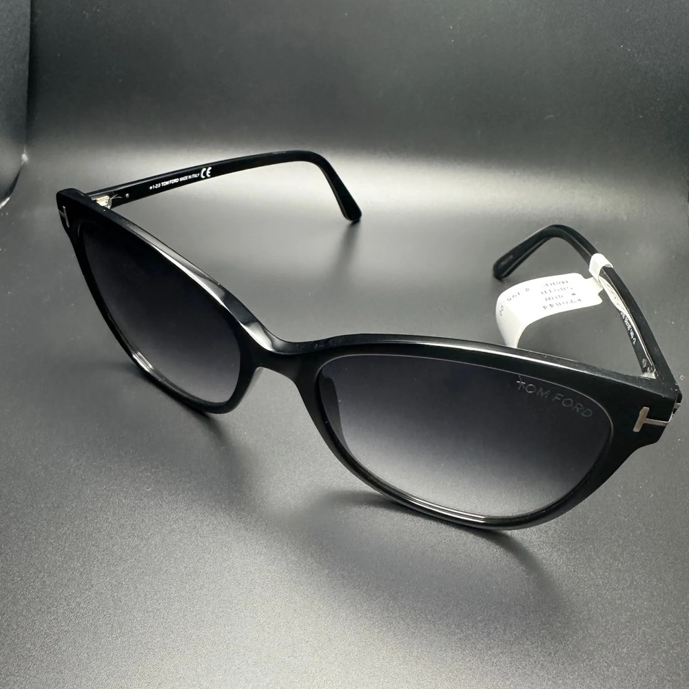 Tom Ford Sunglasses FT844